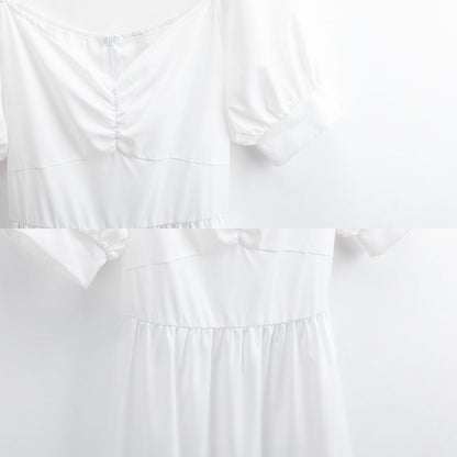 Robe Courte Évasée à Manches Bouffantes